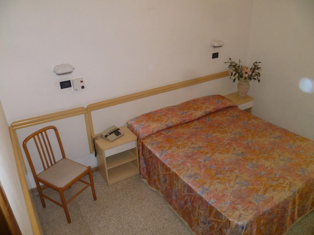 Hotel Glenn 리미니 외부 사진